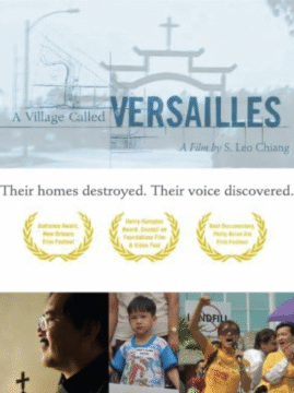 Cartel de Un pueblo llamado Versailles