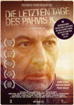 Cartel de la película, con un primer plano del rostro de un hombre de mirada cansada y pensativa, sobre un fondo cálido y texturizado, acompañado de laureles de festivales internacionales que destacan su recorrido y reconocimiento.