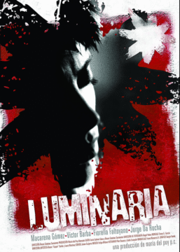Cartel del cortometraje Luminaria con un rostro femenino en sombra de perfil, rodeado de manchas artísticas en tonos negro, blanco y rojo, y el título de la película en la parte inferior.